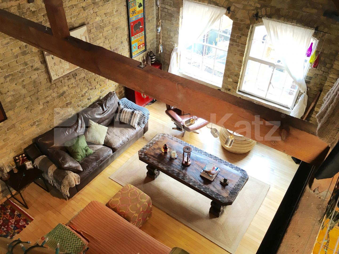 			NEW INSTRUCTION , 1 Bedroom, 1 bath, 1 reception Penthouse			 The Flag Store, Queen Elizabeth Street, Shad Thames